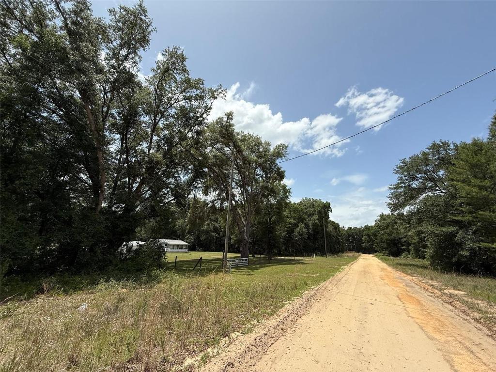 INTERLACHEN LAKES ESTATES - Land