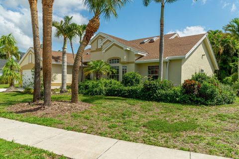 1070 Sweet Briar Place Wellington FL 33414