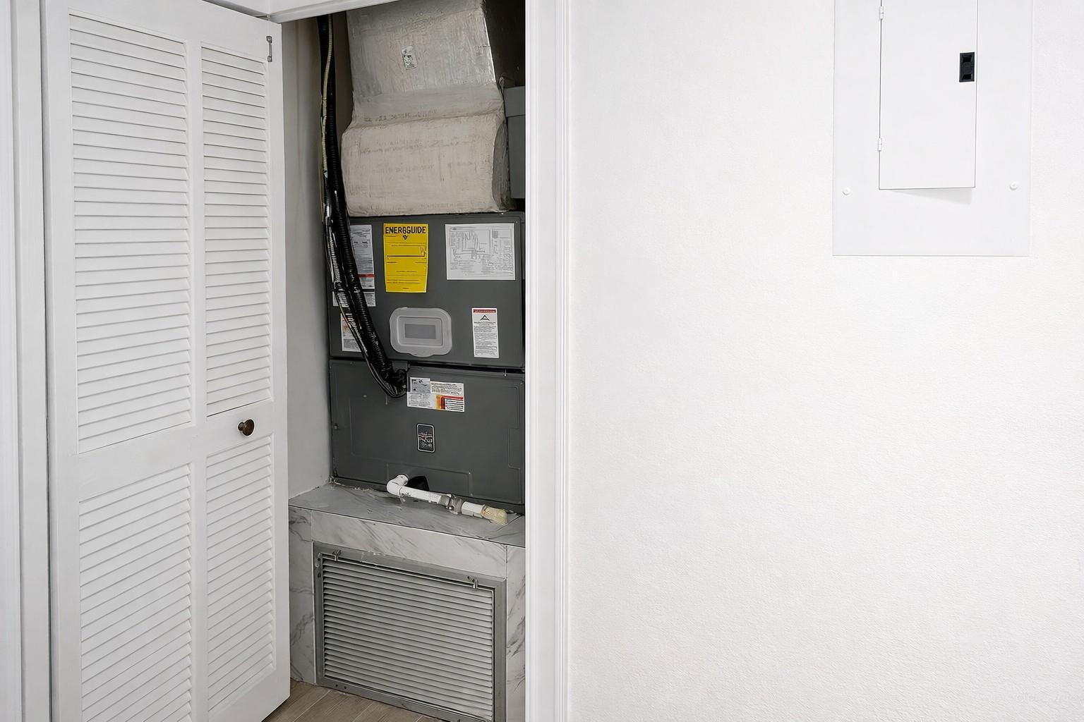 SOUTH SHORE 4 OF WELLIN - Residential