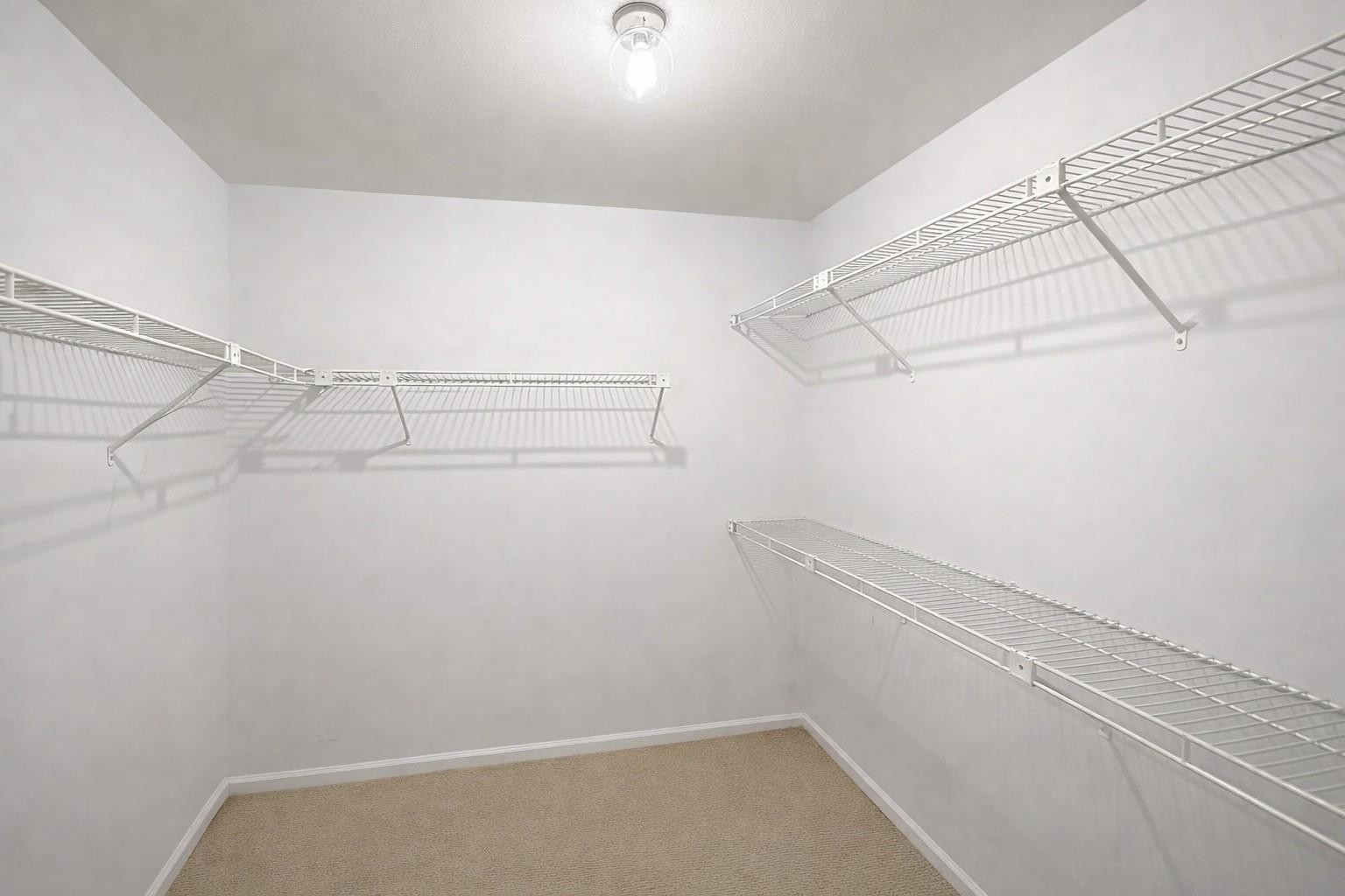 SOUTH SHORE 4 OF WELLIN - Residential