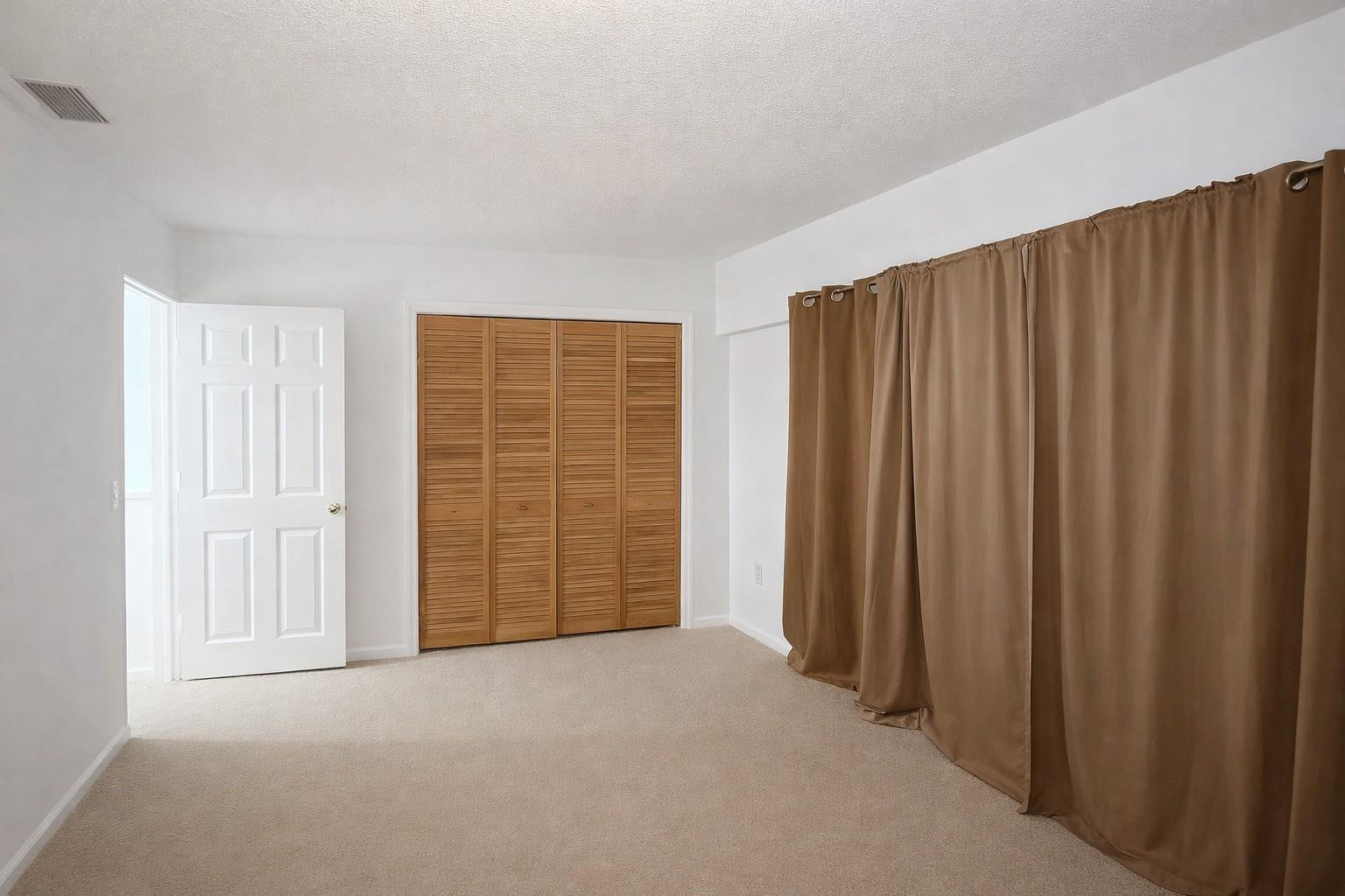 SOUTH SHORE 4 OF WELLIN - Residential