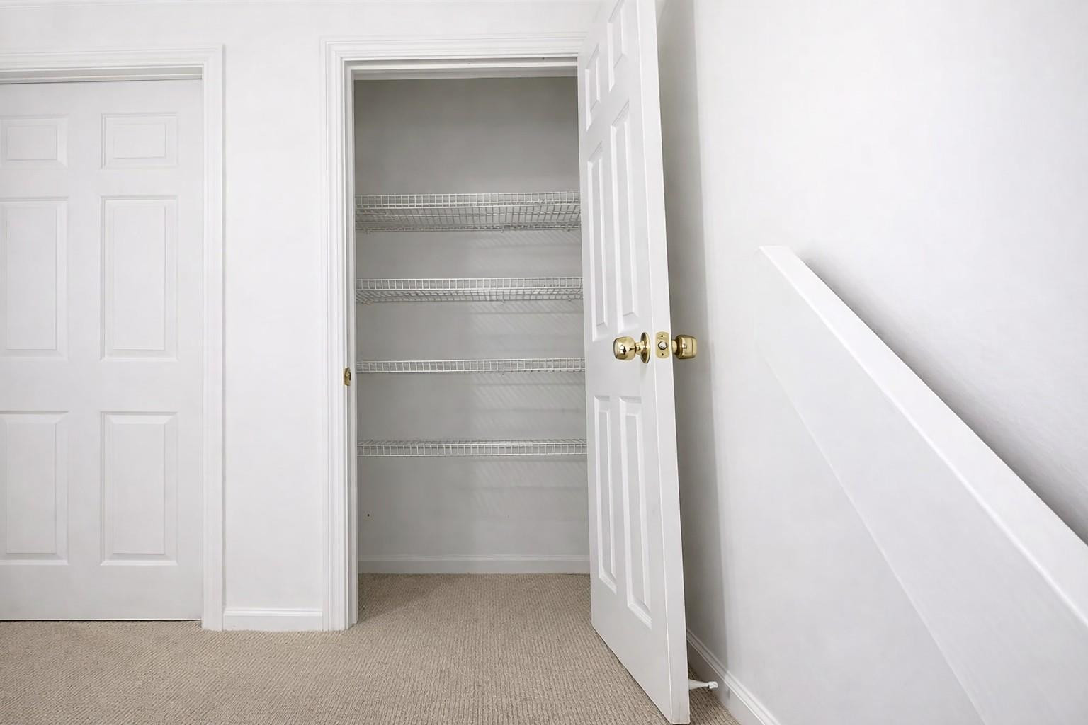 SOUTH SHORE 4 OF WELLIN - Residential