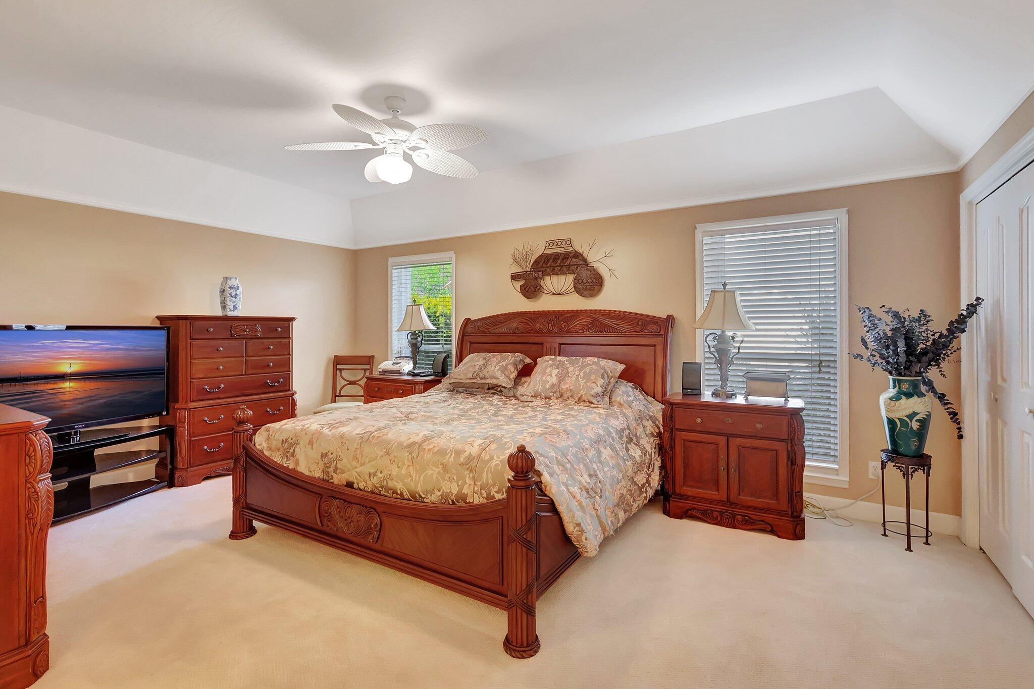 CASTAWAY COVE WAVE SIX - Residential