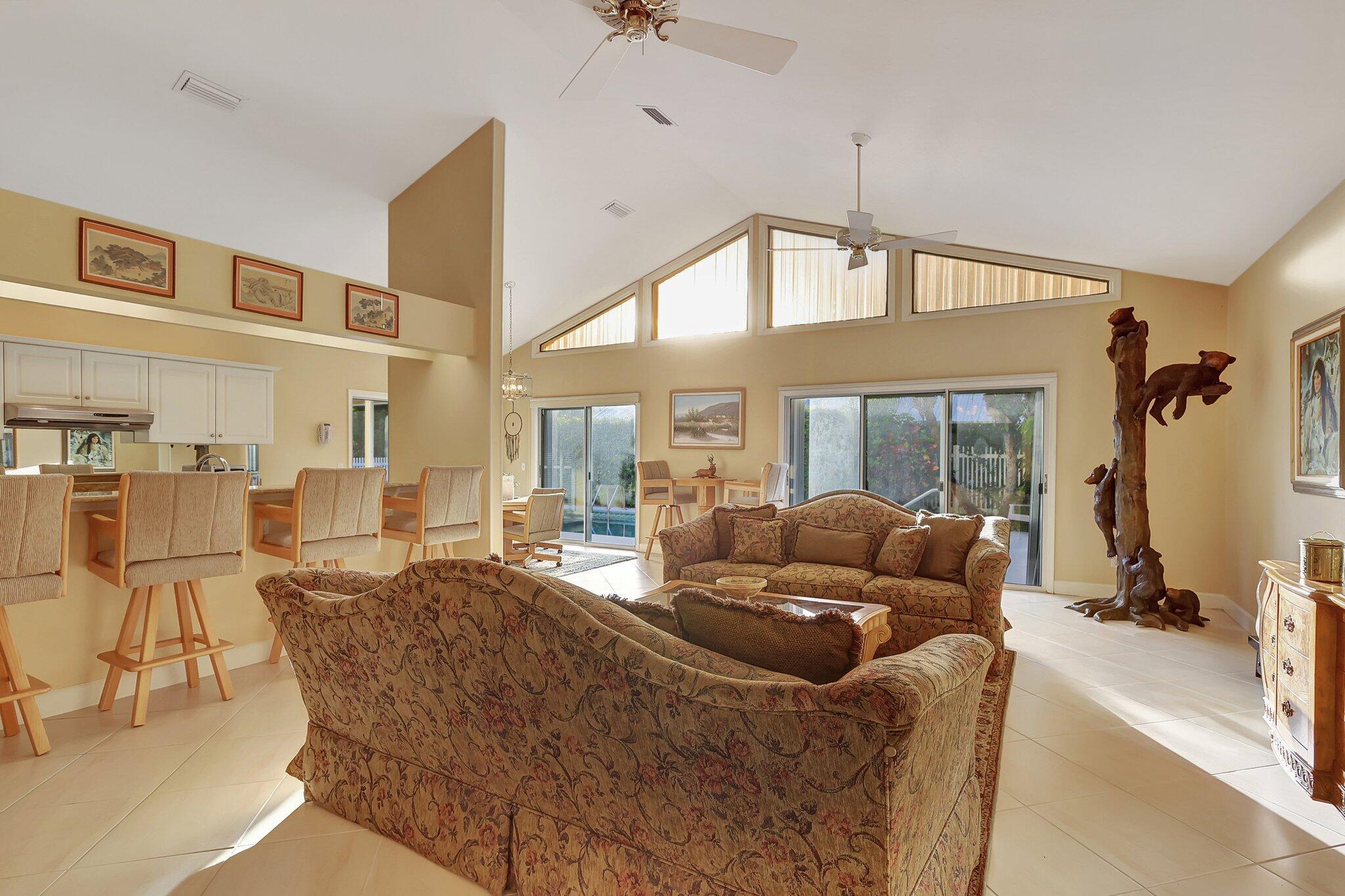 CASTAWAY COVE WAVE SIX - Residential