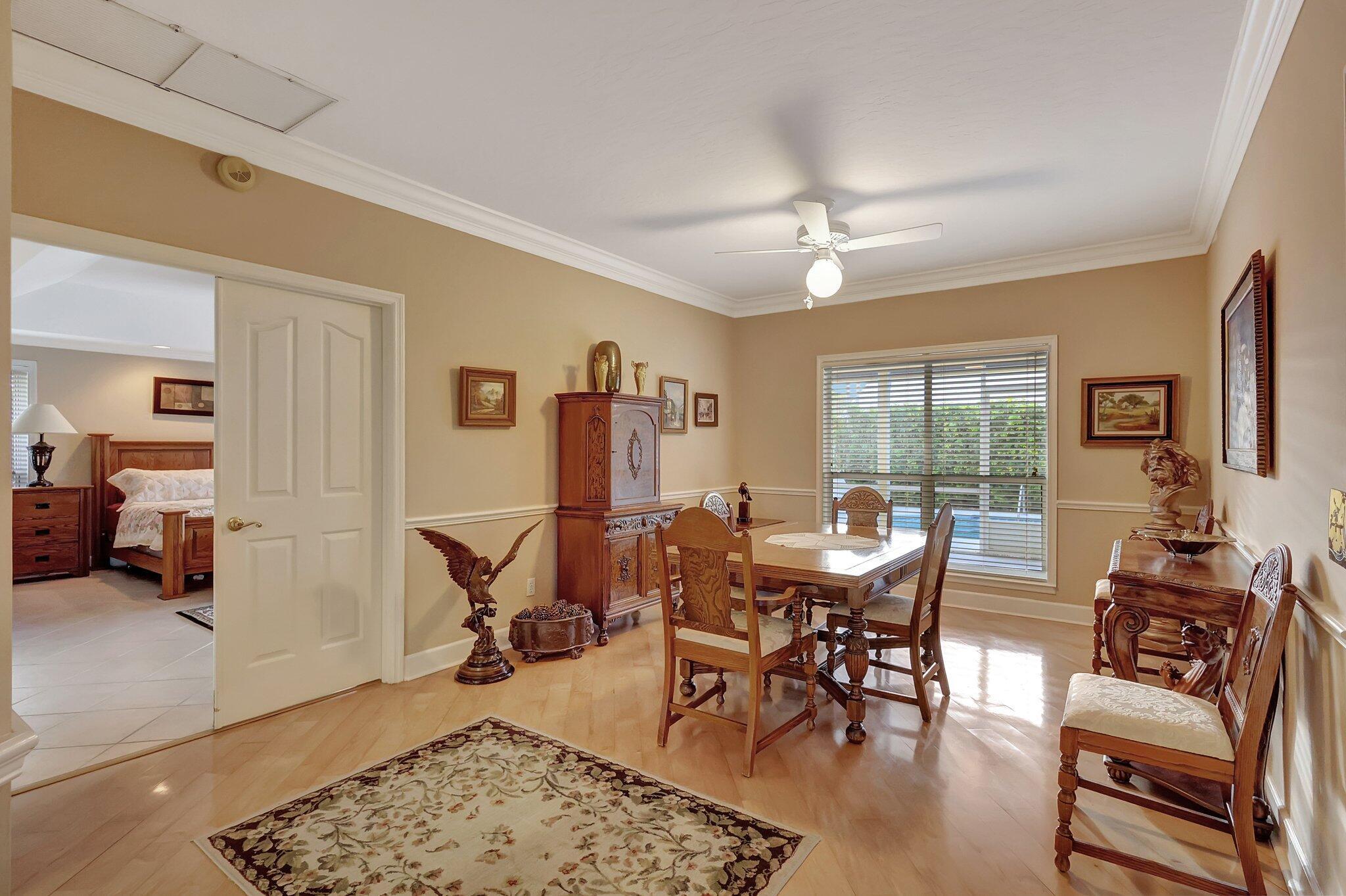 CASTAWAY COVE WAVE SIX - Residential