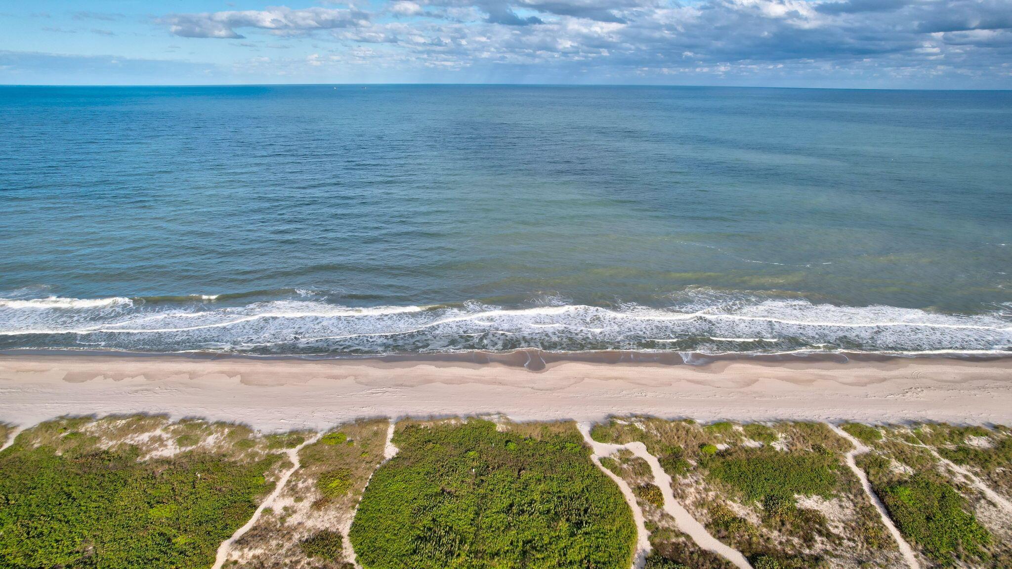 CASTAWAY COVE WAVE SIX - Residential