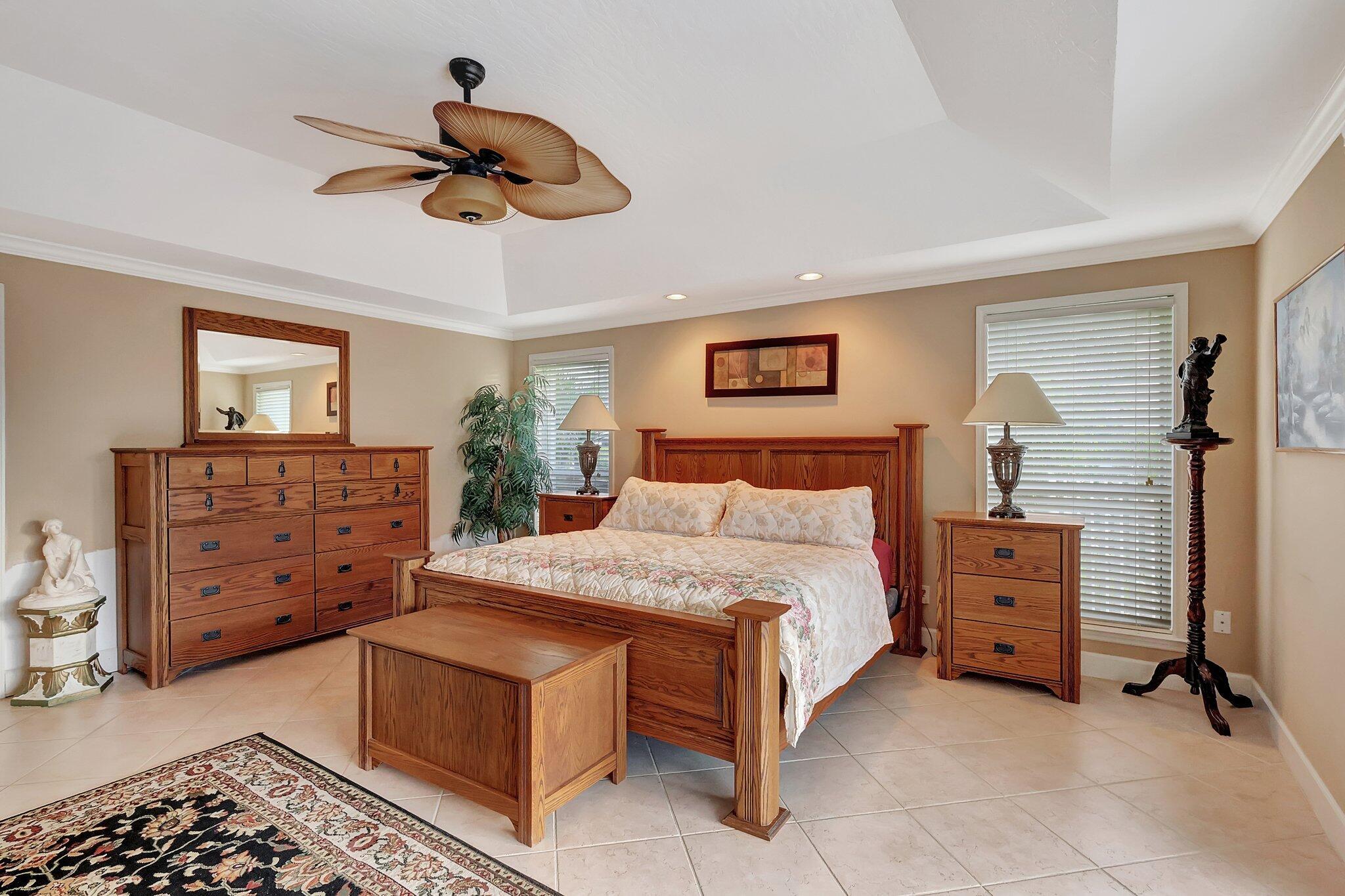 CASTAWAY COVE WAVE SIX - Residential