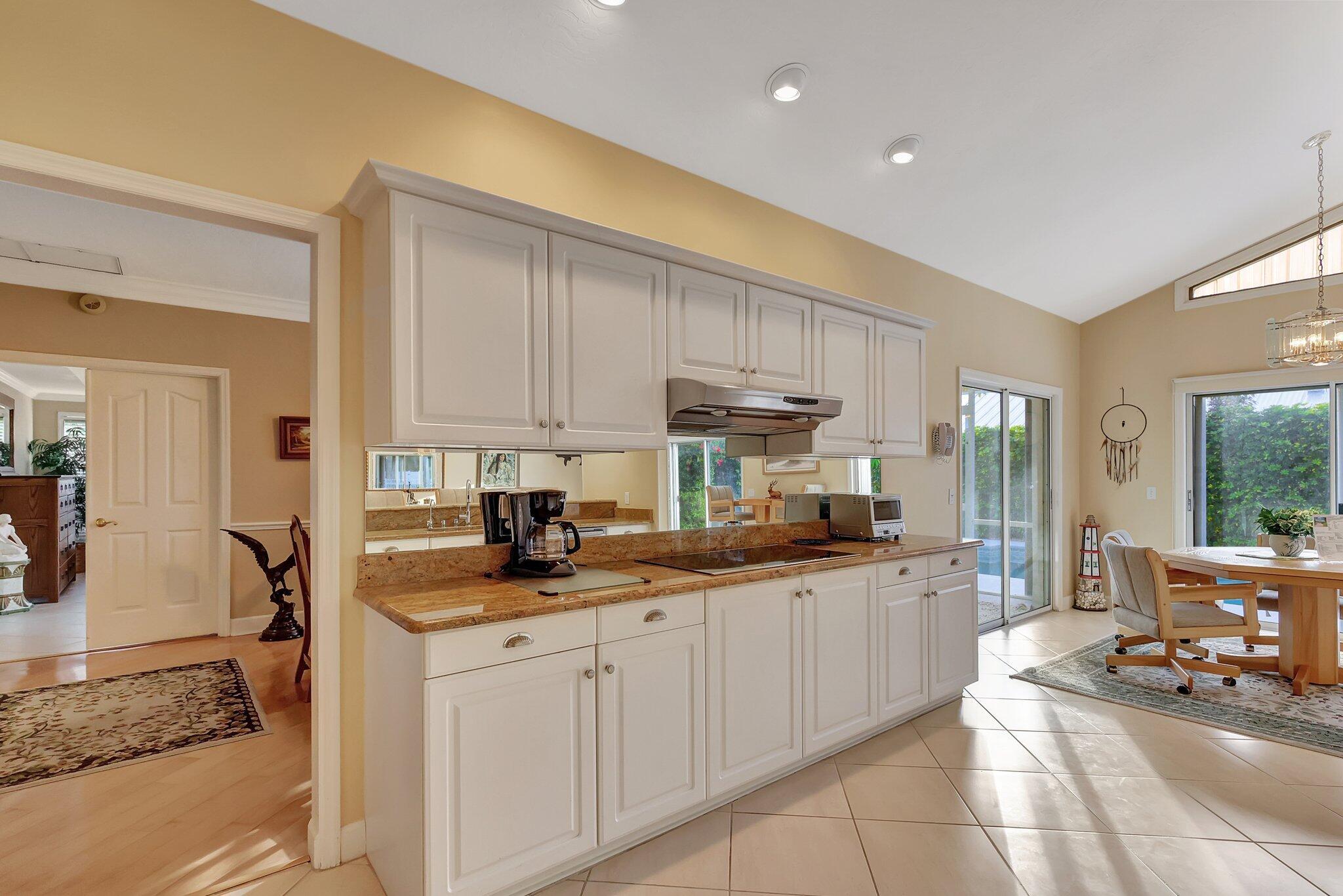 CASTAWAY COVE WAVE SIX - Residential