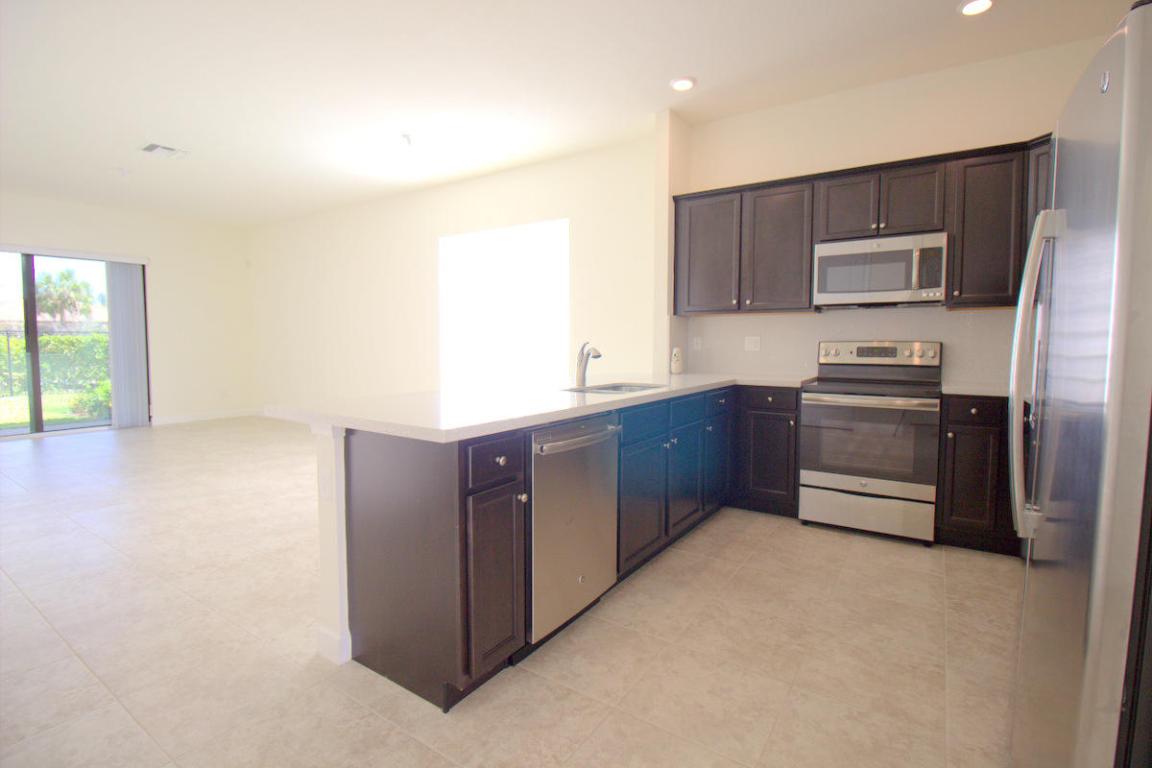 SILVERWOOD ESTATES - Residential Lease