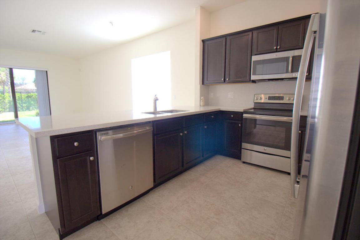 SILVERWOOD ESTATES - Residential Lease