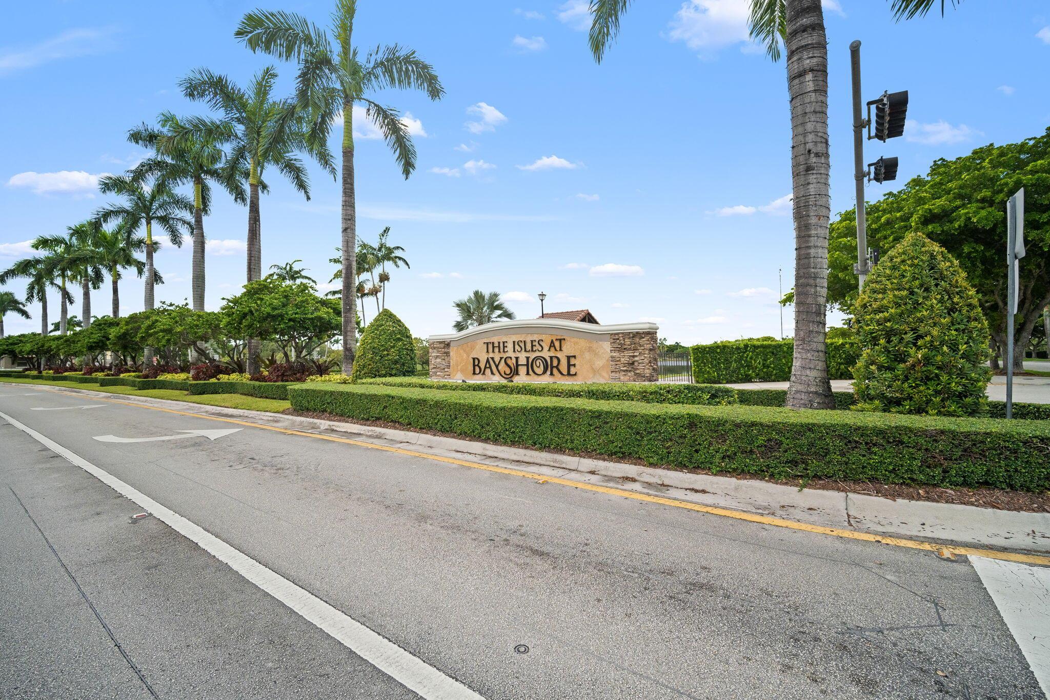 THE SHORES CONDO NO 2 - Residential