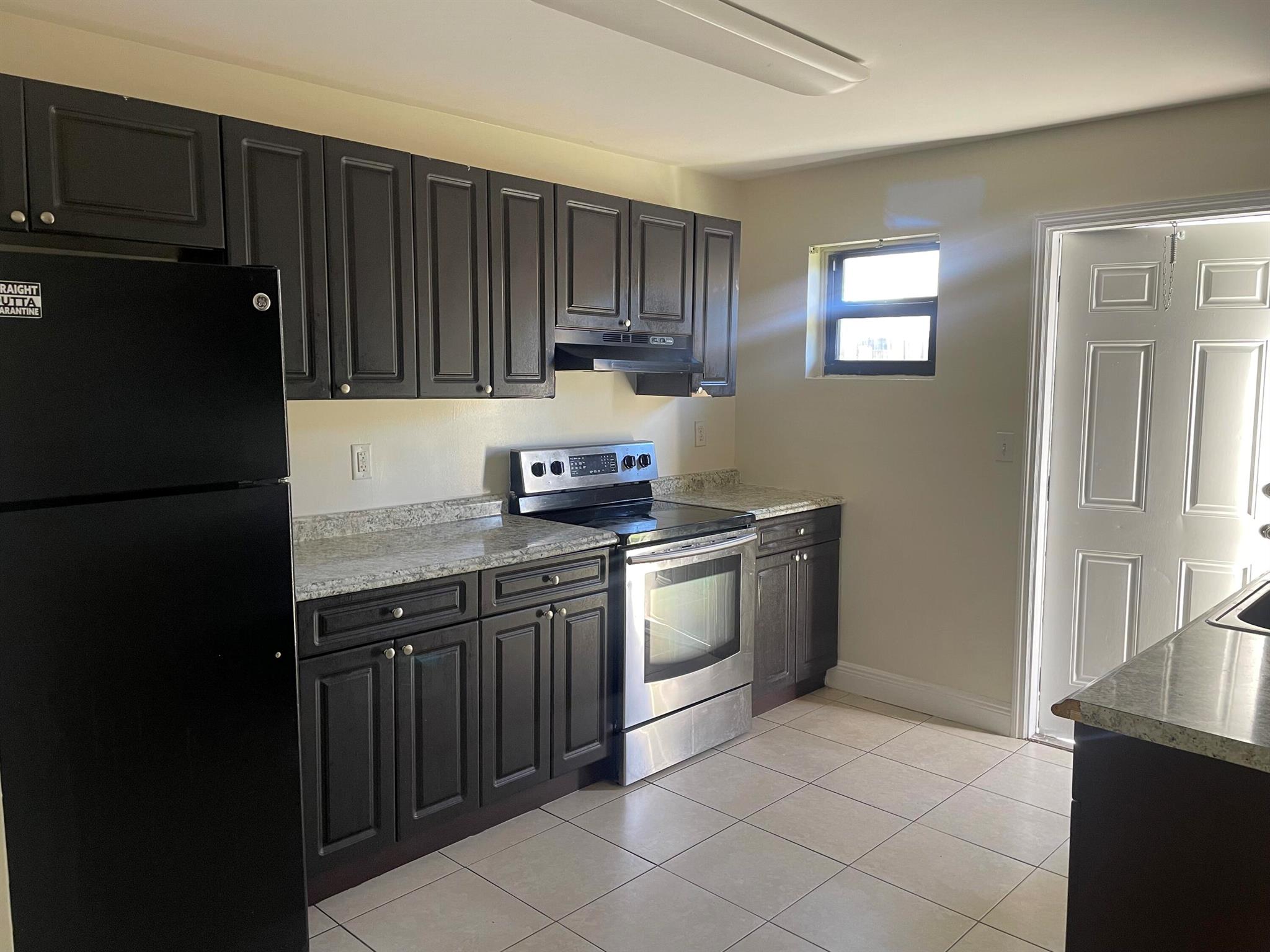2830 Avenue S D4