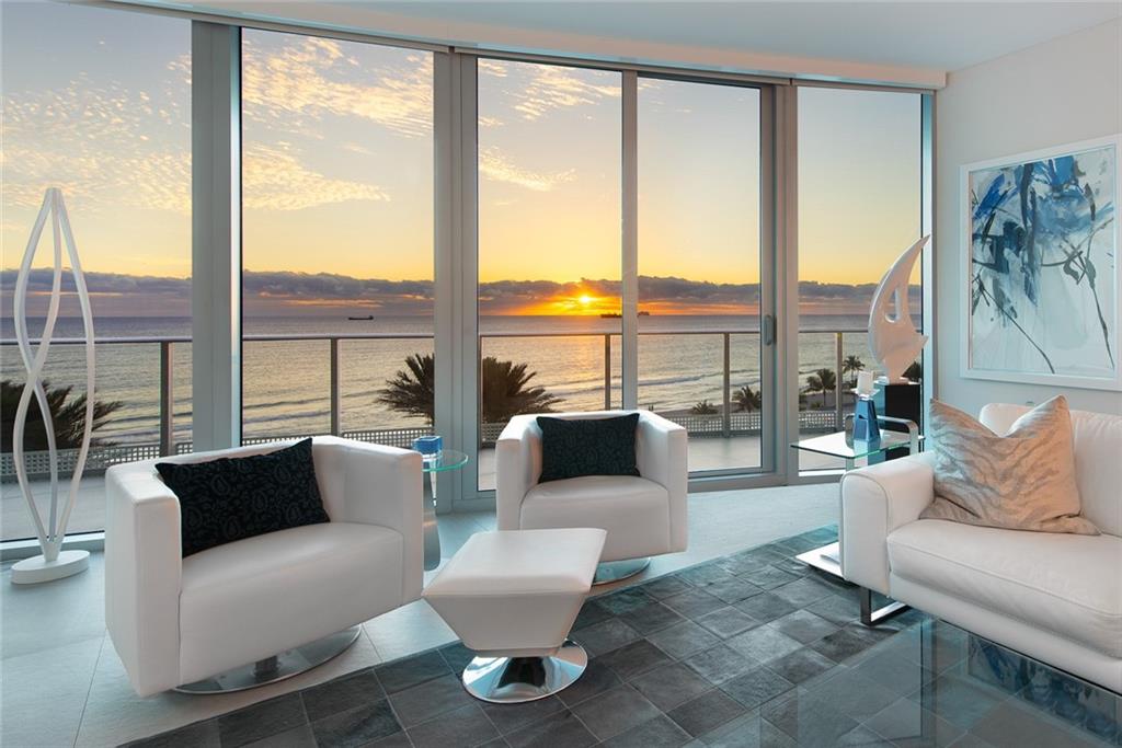 PARAMOUNT - Residential