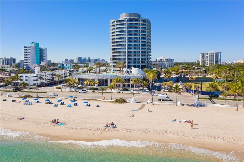 PARAMOUNT - Residential