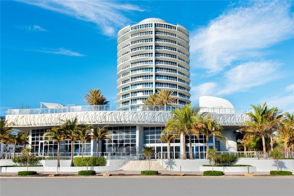 PARAMOUNT - Residential