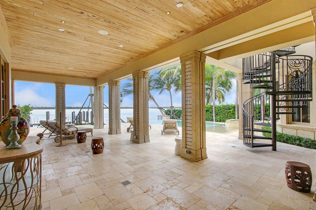 Yacht Club Addition to Village of North Palm Beach - Residential