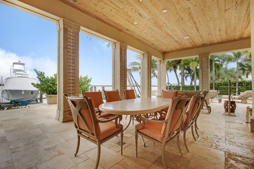 Yacht Club Addition to Village of North Palm Beach - Residential