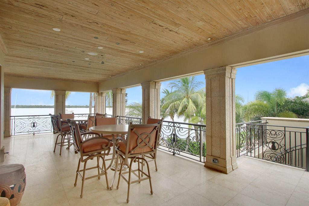 Yacht Club Addition to Village of North Palm Beach - Residential