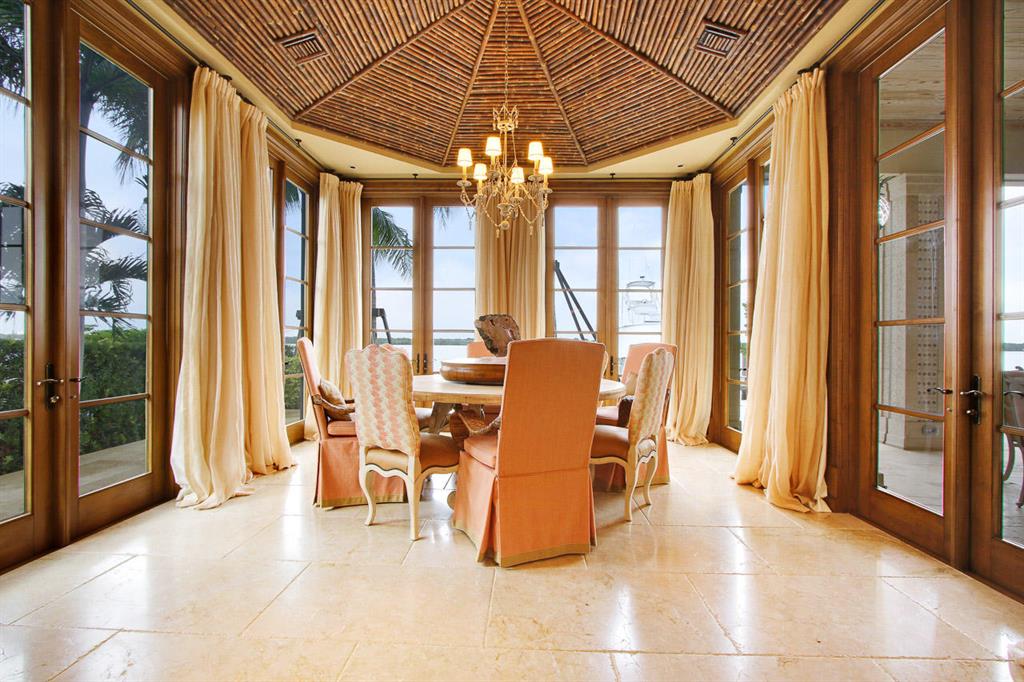 Yacht Club Addition to Village of North Palm Beach - Residential