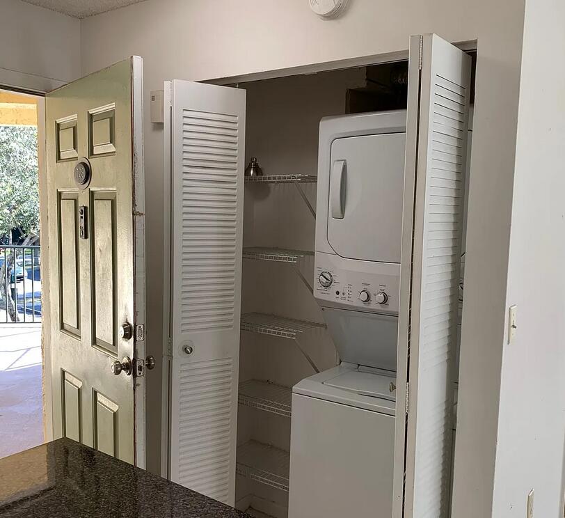 MARINA OAKS CONDO - Residential