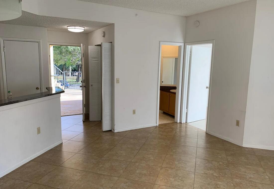 MARINA OAKS CONDO - Residential