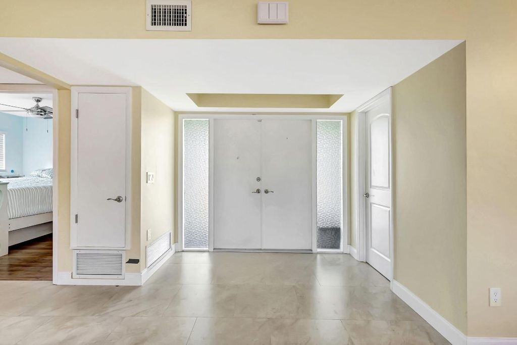 Photo of 683 SE Harborview Drive, Port Saint Lucie, FL 34953 (MLS # R11155605)