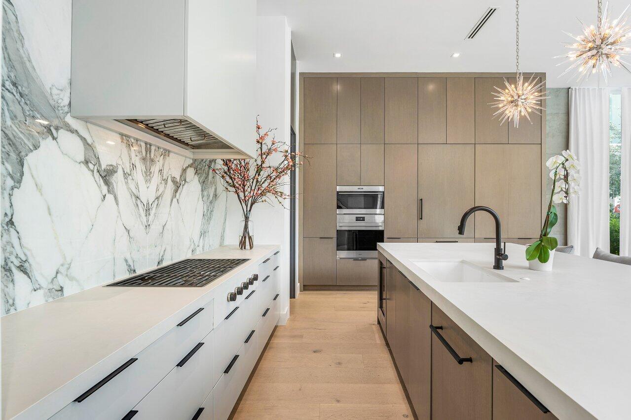 DELRAY TOWN OF - Residential