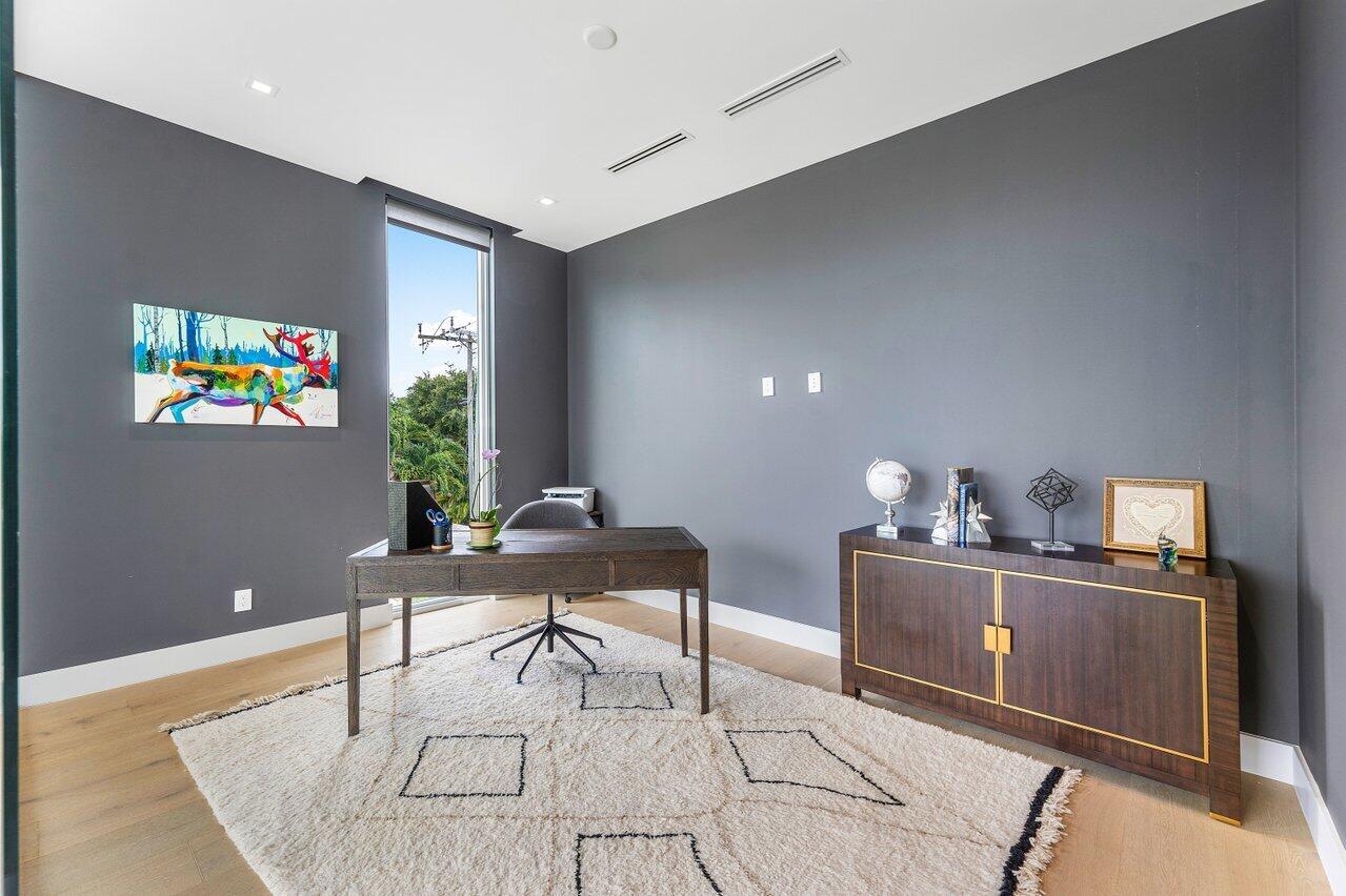 DELRAY TOWN OF - Residential