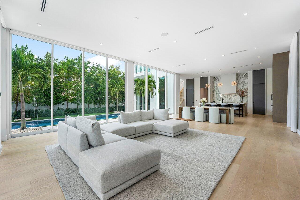 DELRAY TOWN OF - Residential