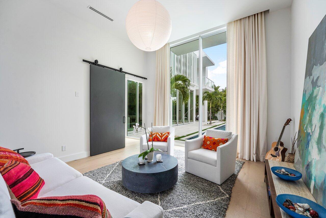 DELRAY TOWN OF - Residential