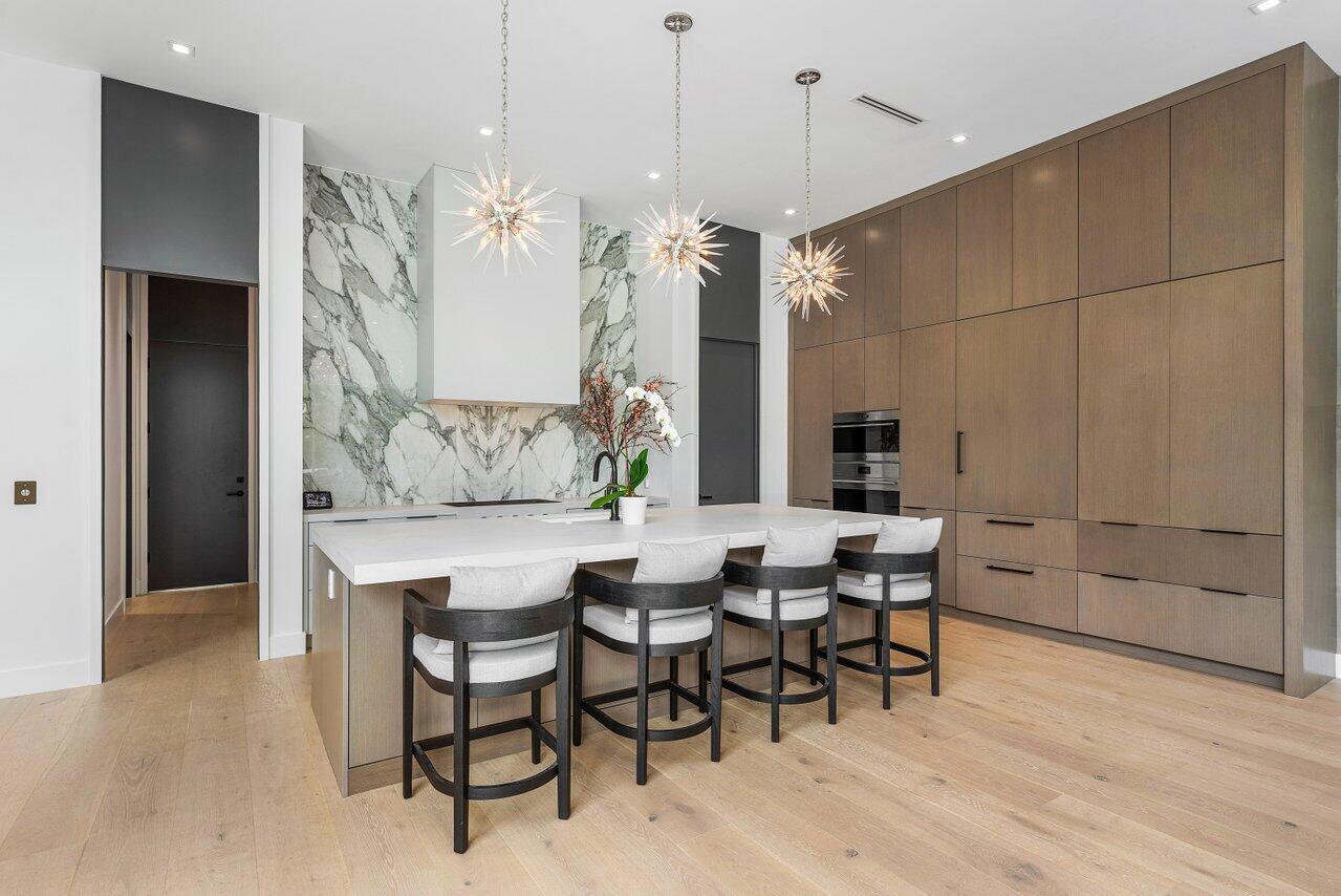 DELRAY TOWN OF - Residential