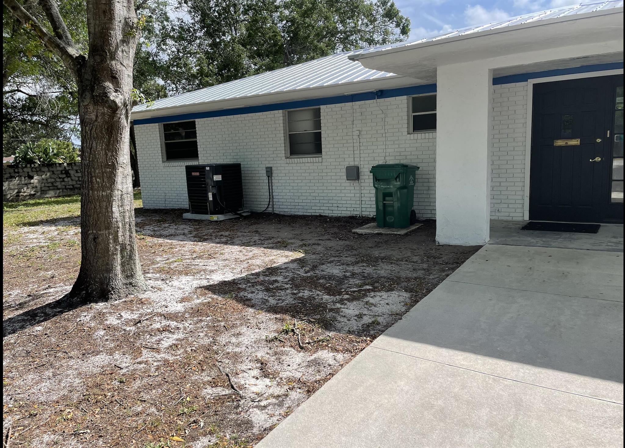 WORLD CONDOMINIUM - Commercial Sale