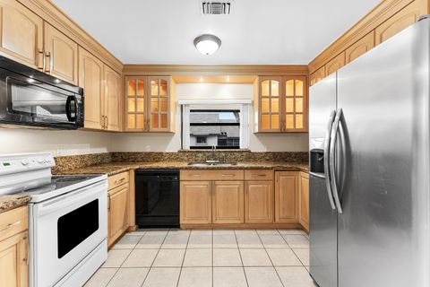 1593 Cabot Lane 8 Wellington FL 33414