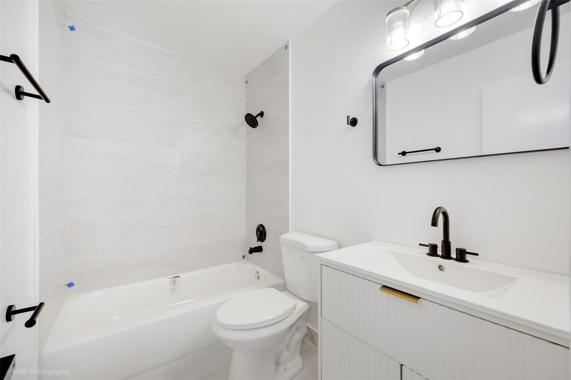 Glenwood Sub 69-33 B - Residential Lease