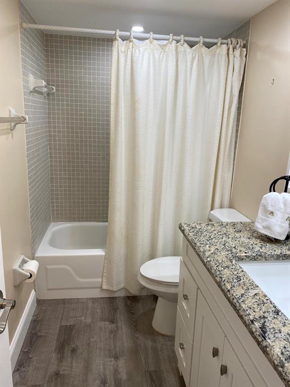 LAVERS DELRAY RACQUET CLU - Residential