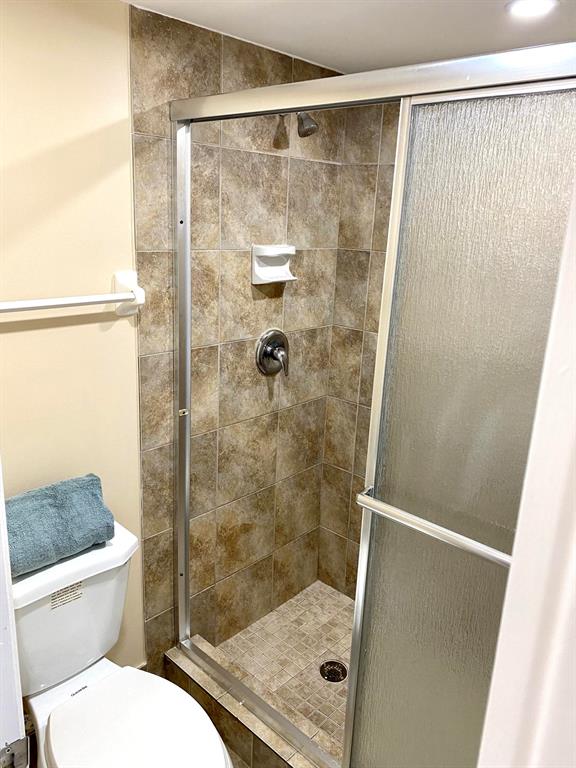 LAVERS DELRAY RACQUET CLU - Residential