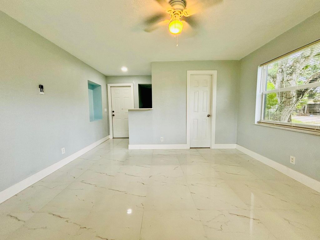 Photo of 614 N E Street #3, Lake Worth Beach, FL 33460 (MLS # R11013393)