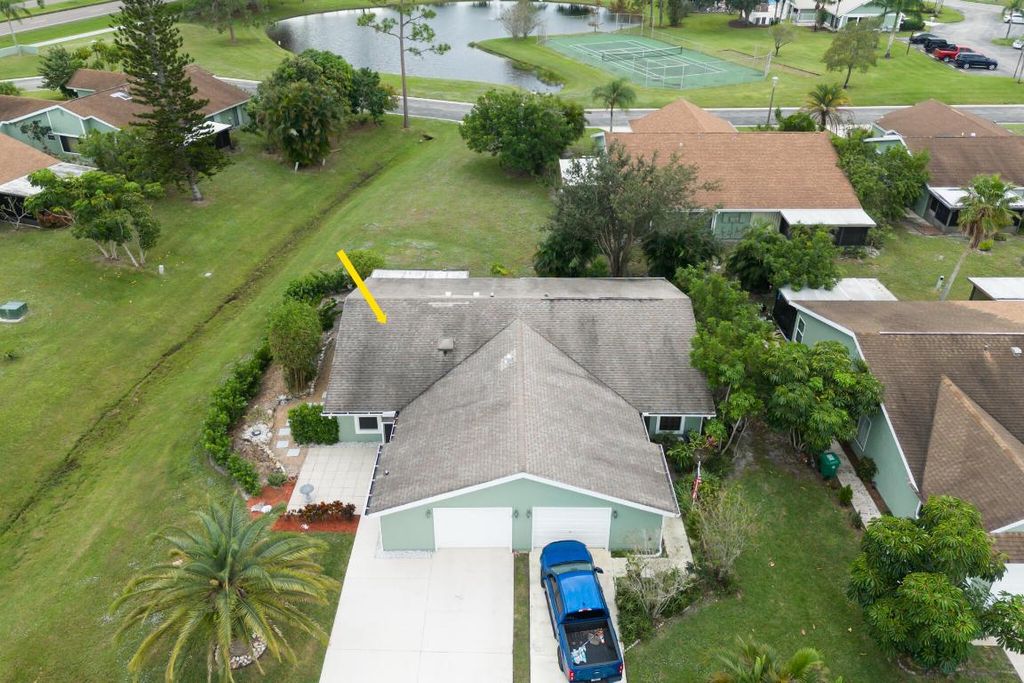 Photo of 1442 SE Larkwood Circle, Port Saint Lucie, FL 34952 (MLS # R11039615)