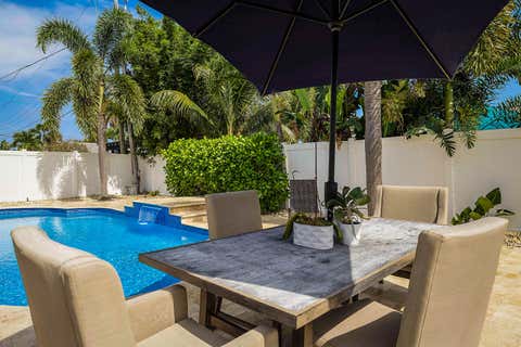 Tiny photo for 2620 NE 53rd Street, Lighthouse Point, FL 33064 (MLS # B26043790)