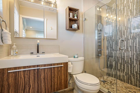 Tiny photo for 2620 NE 53rd Street, Lighthouse Point, FL 33064 (MLS # B26043790)