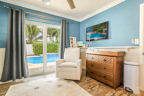 Tiny photo for 2620 NE 53rd Street, Lighthouse Point, FL 33064 (MLS # B26043790)
