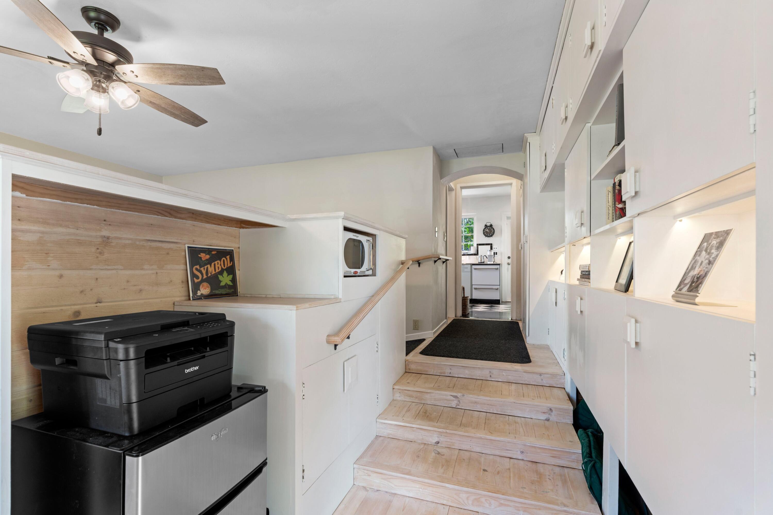 COLLEGE PARK - Residential