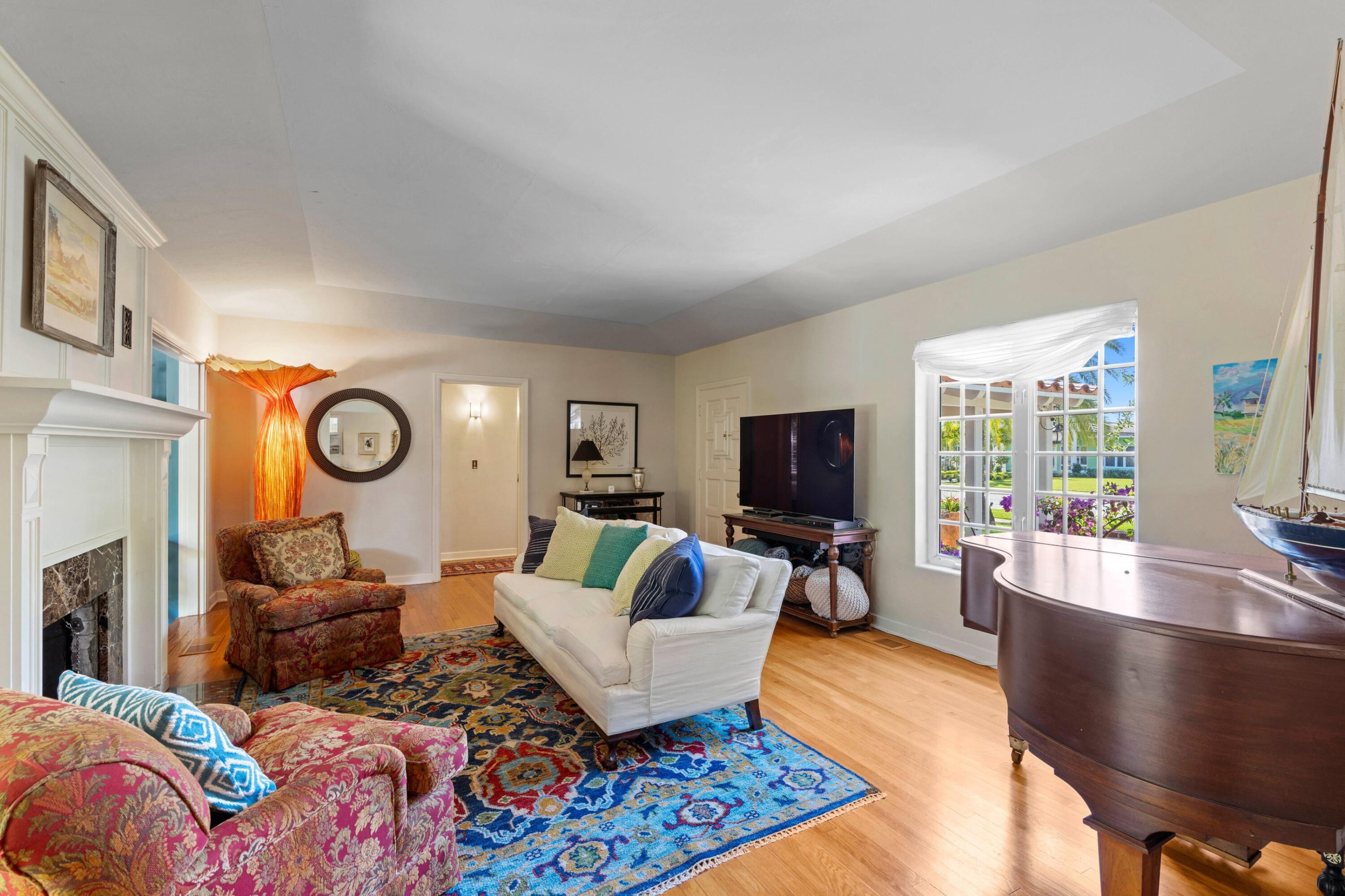 COLLEGE PARK - Residential