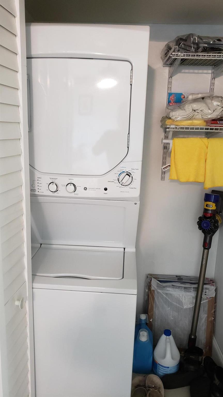 POINCIANA PLACE CONDO 1,2 - Residential Lease