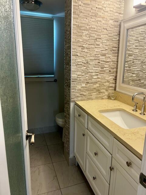 POINCIANA PLACE CONDO 1,2 - Residential Lease