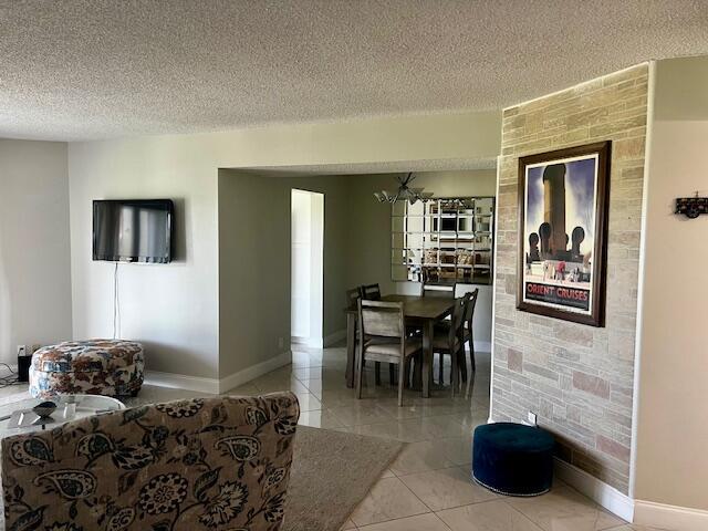 POINCIANA PLACE CONDO 1,2 - Residential Lease
