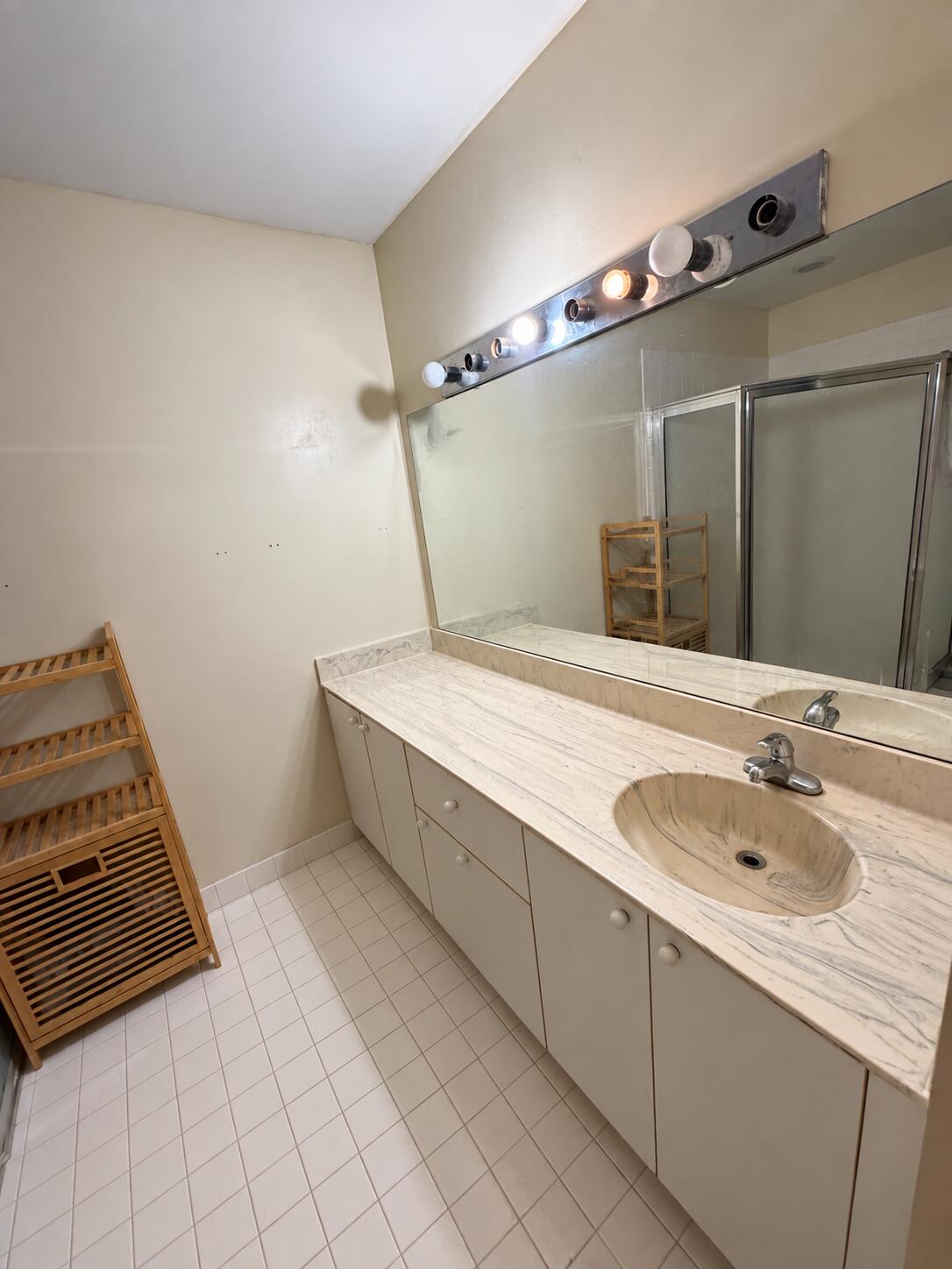1743 W ROYAL TERN Lane 3