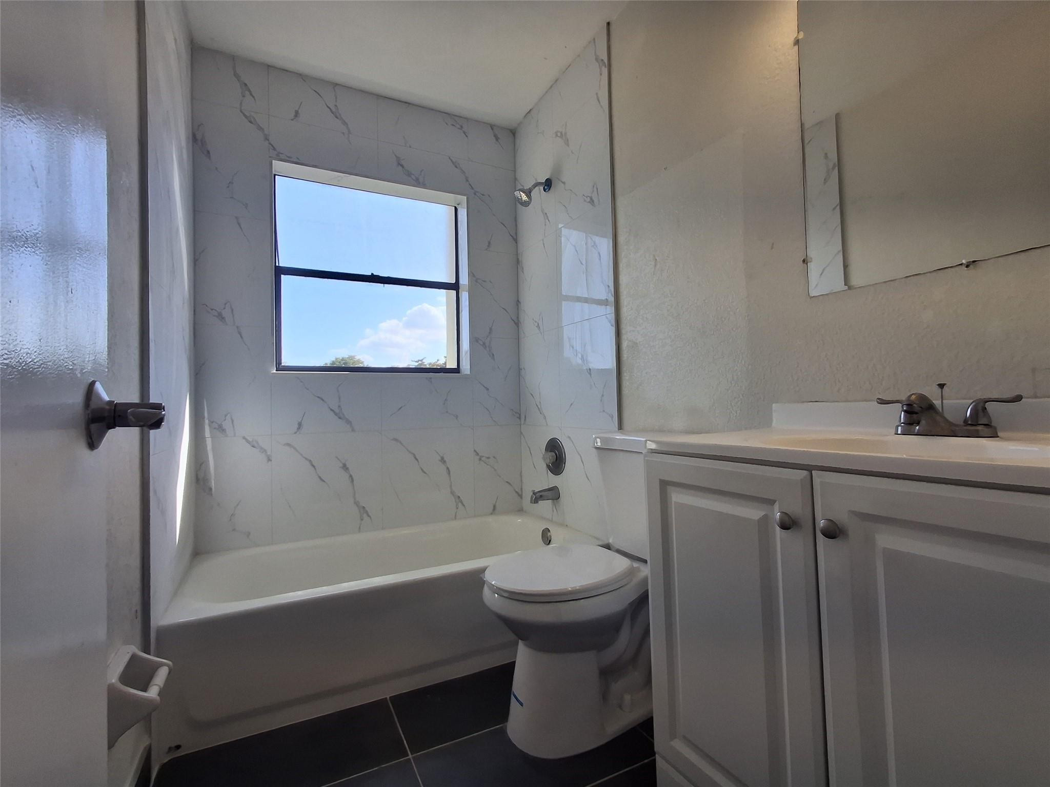Grenadier Gardens - Residential Lease