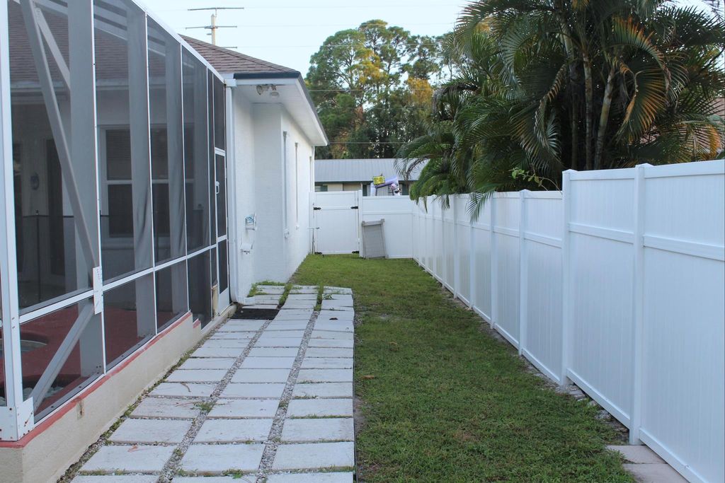 Photo of 425 SE Evergreen Terrace, Port Saint Lucie, FL 34983 (MLS # R11030991)