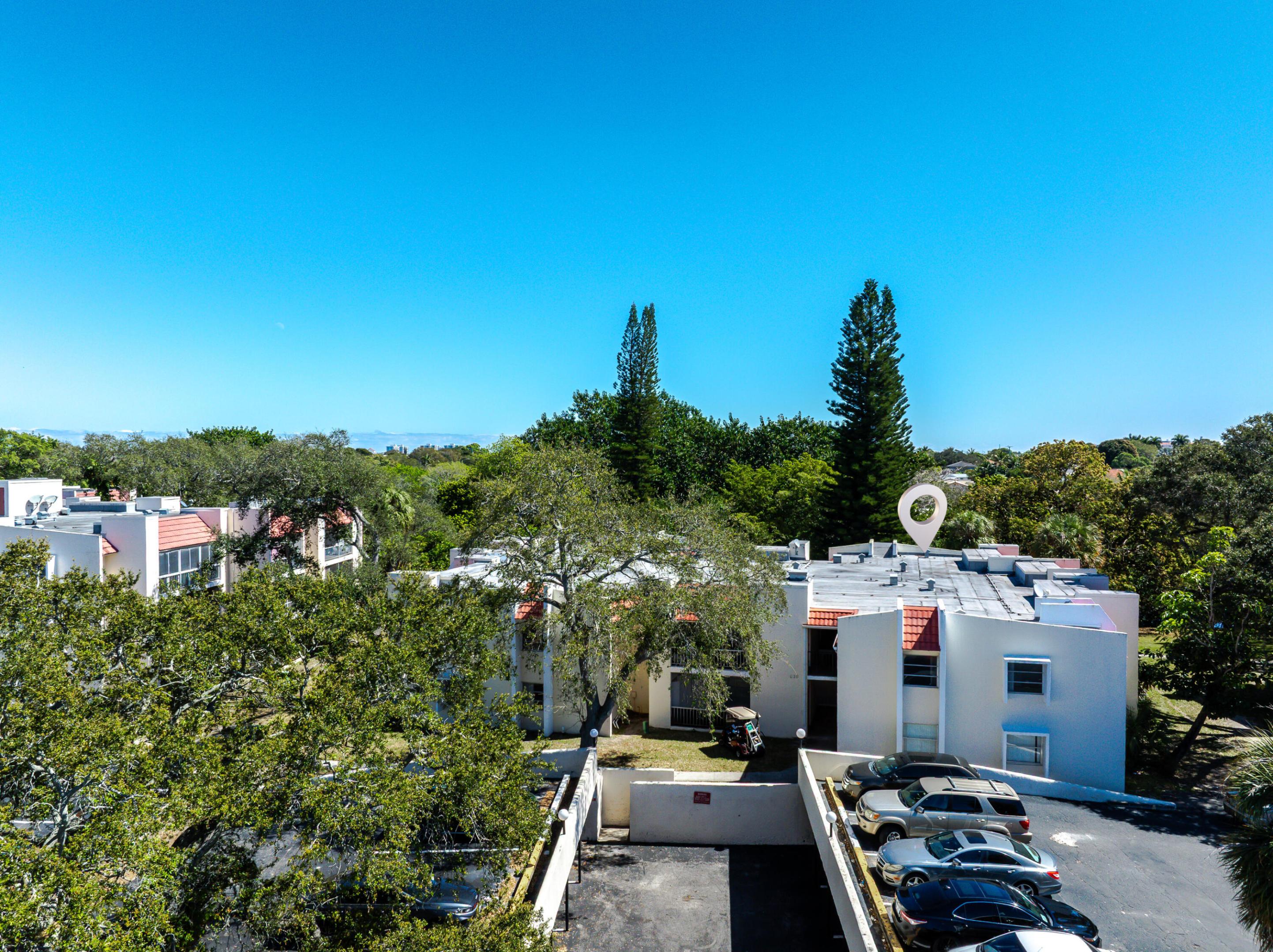 SPANISH OAKS CONDO - Residential